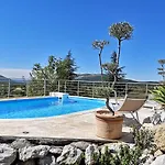 La Casa Semesterbostad Ongles