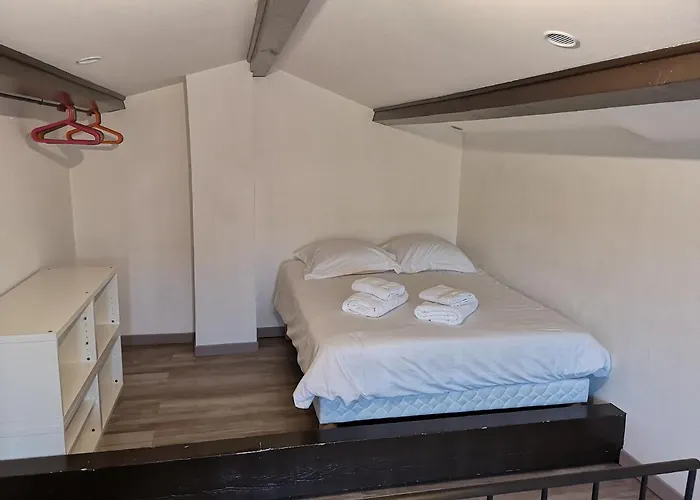 La Casa Holiday home Ongles