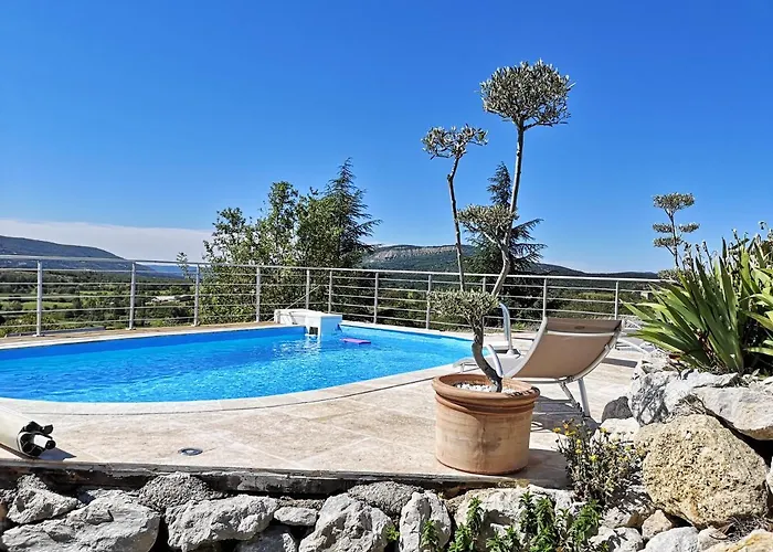 La Casa Holiday home Ongles